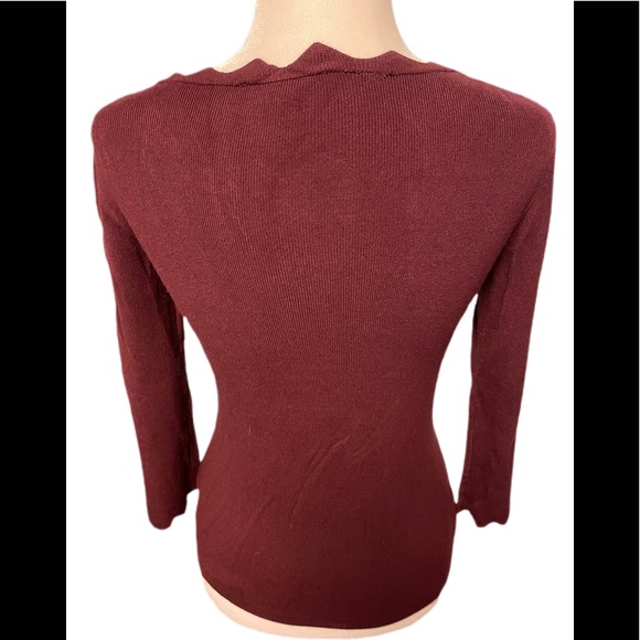 🌼 3/$18. Philosophy scalloped sweater wine  size XS - Picture 2 of 9